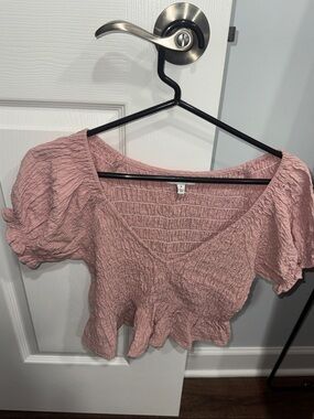 🩷MIOU MUSE never worn pink size small top🩷